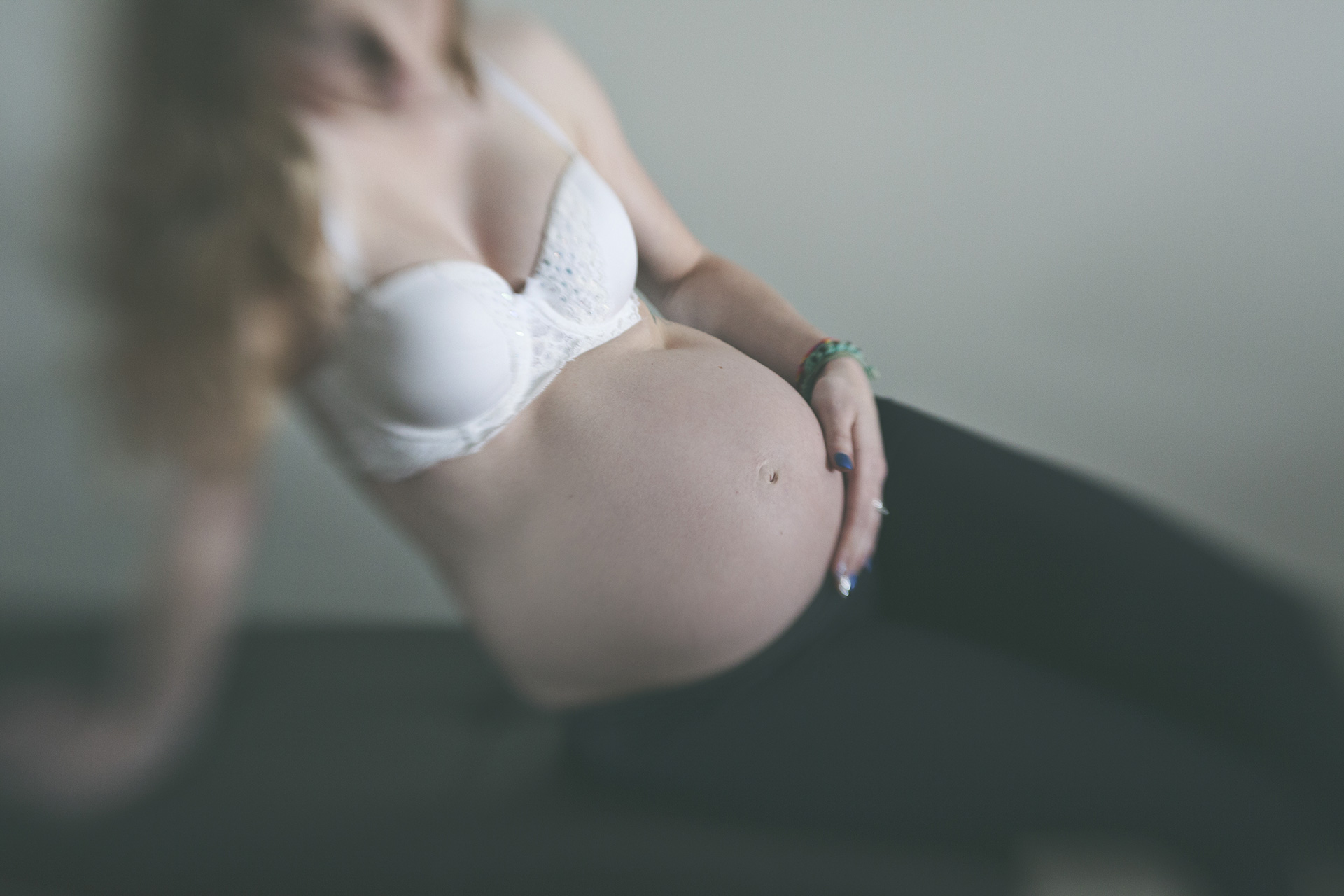 Calgary_Maternity_Photographer